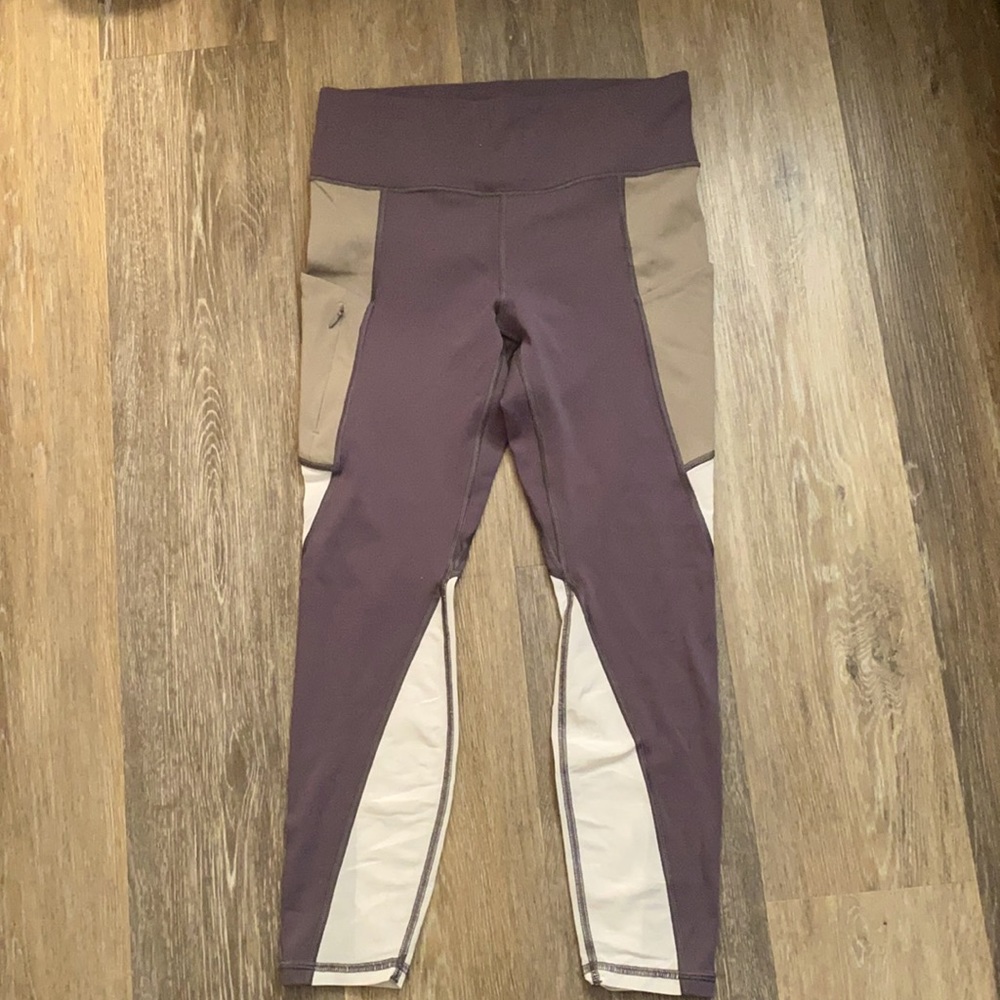 Athleta High Waisted Grey and White Leggings